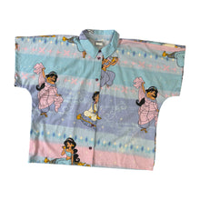 Charger l'image dans la galerie, Chemise Oversize Upcyclée "Jasmine &amp; Aladdin" / Taille M
